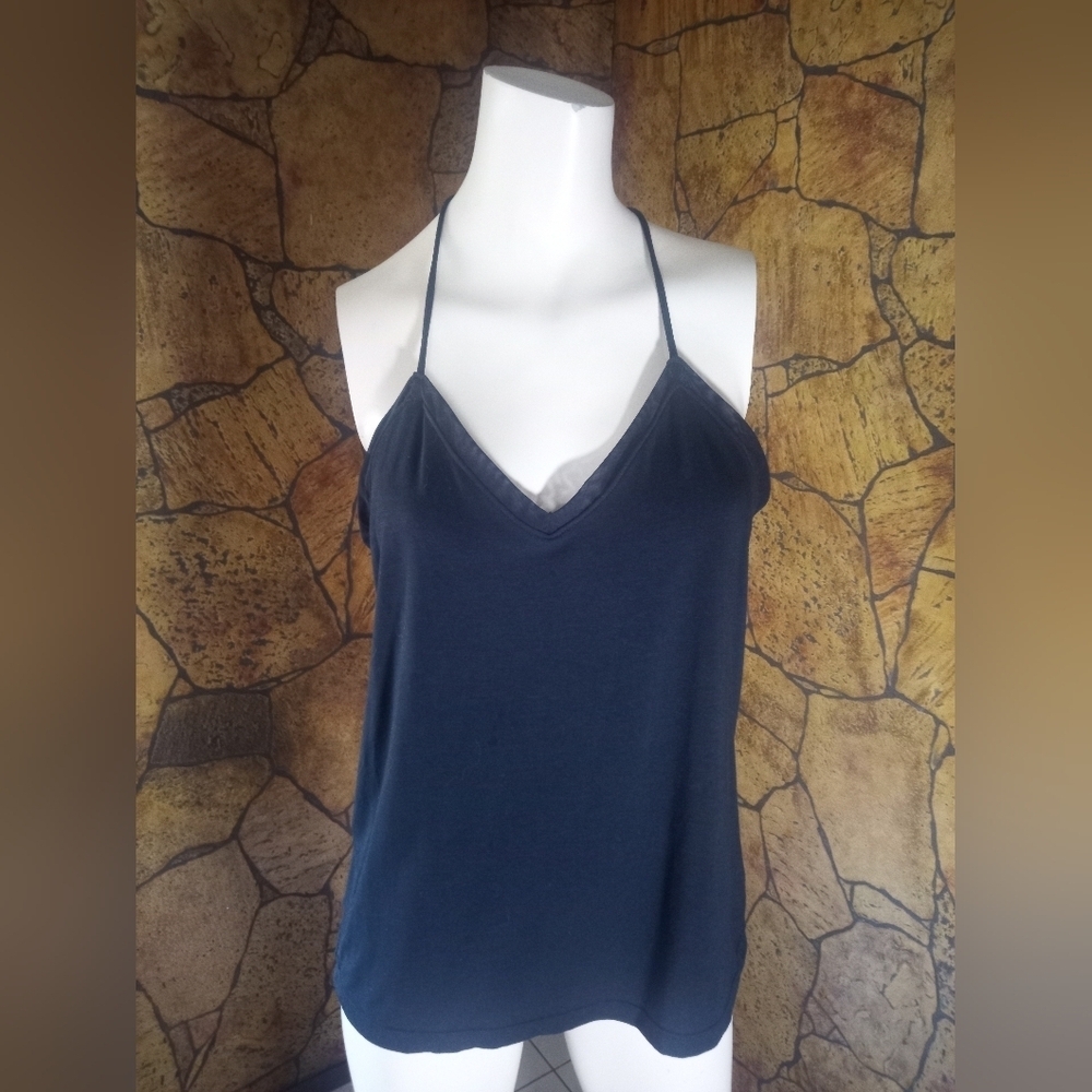 Wander Black Tank Top